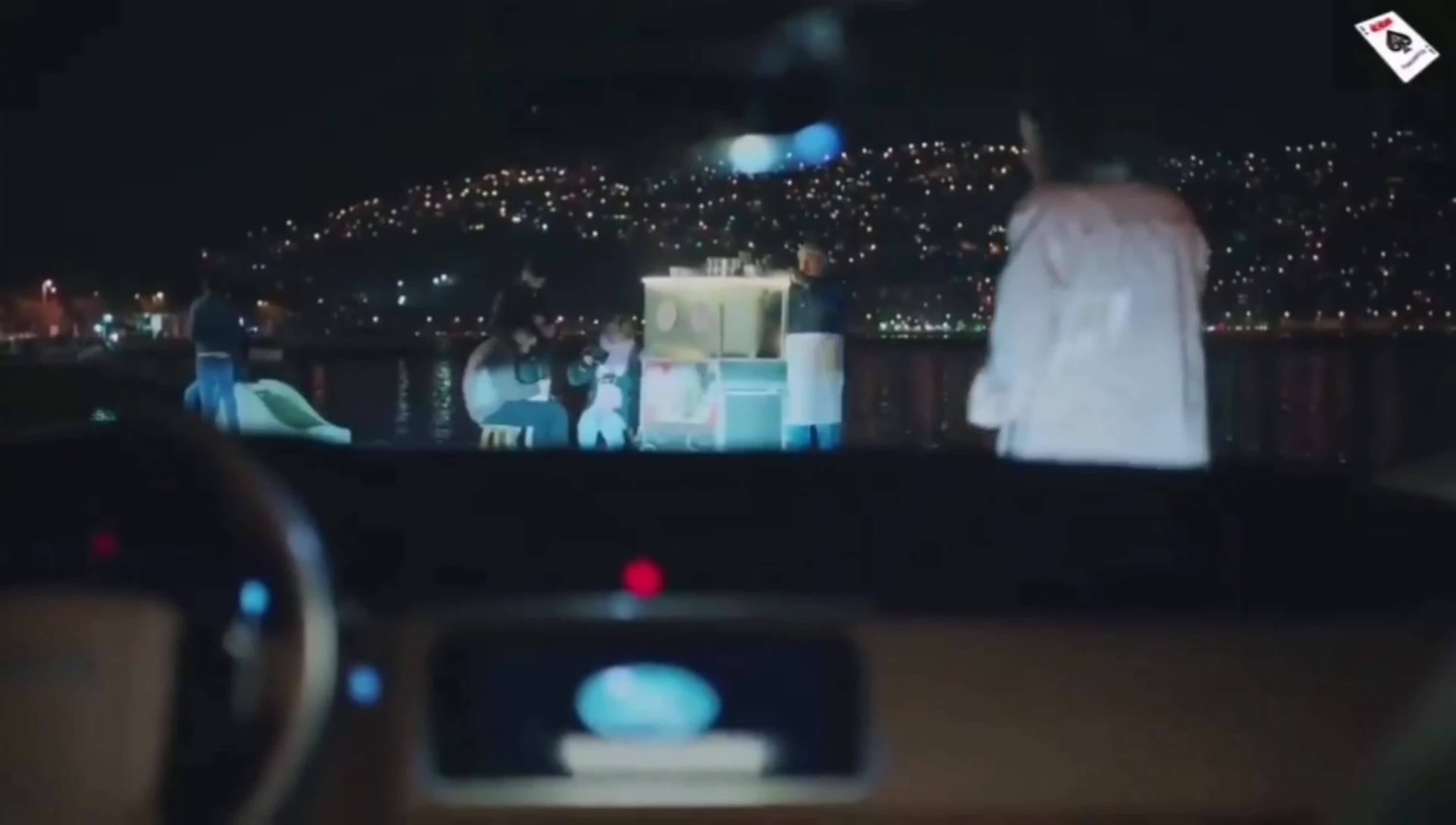 ››  Различные отрывки с субтирами