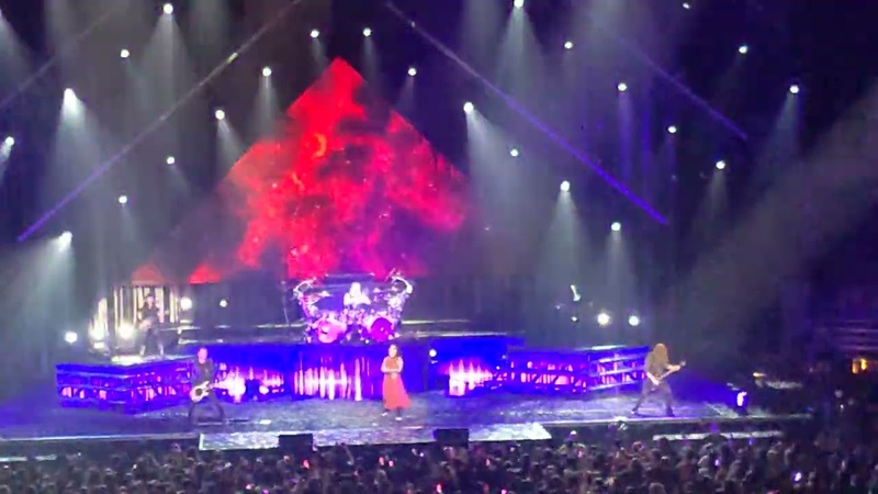 Evanescence + Halestorm tour