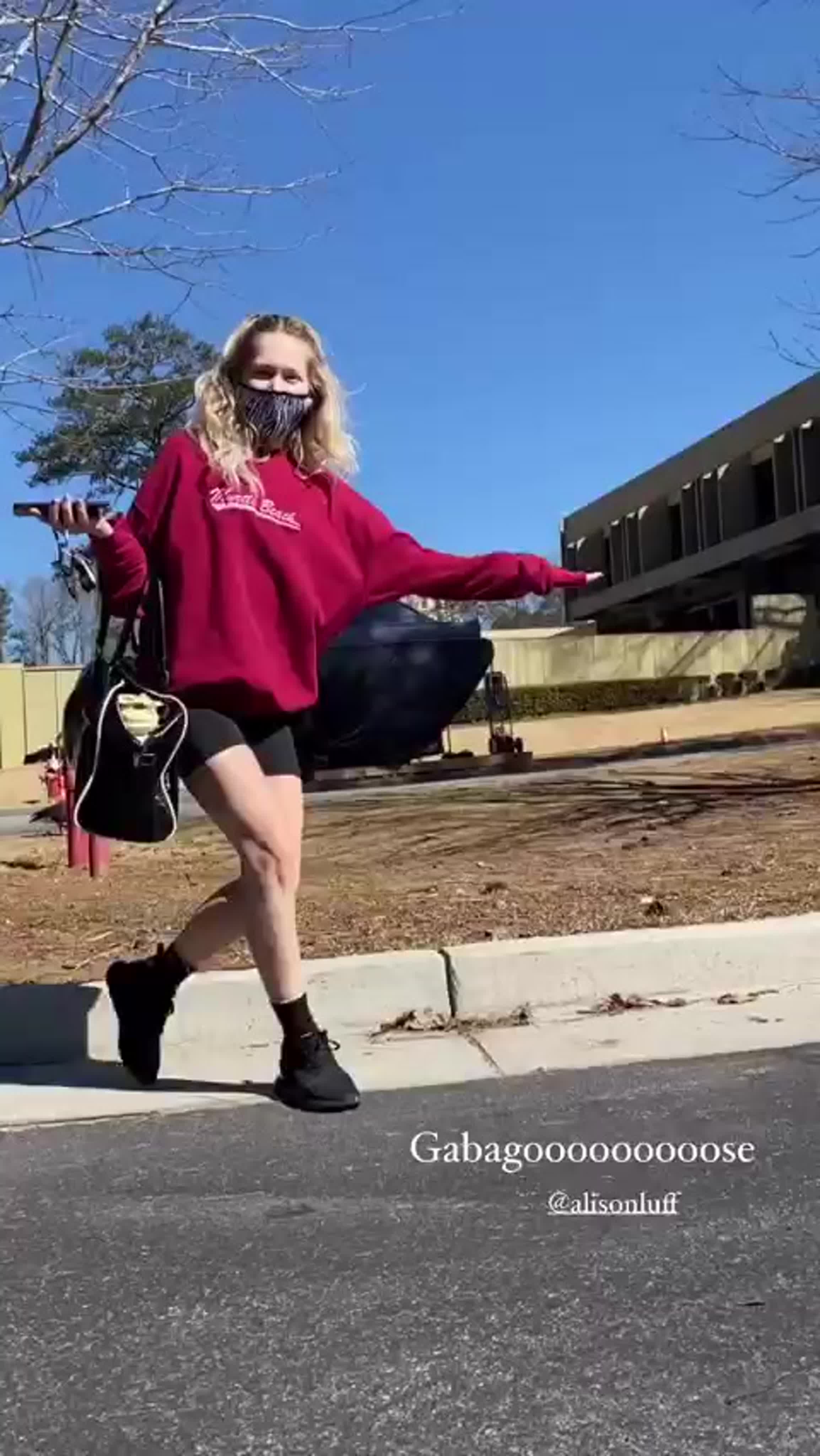 Kelli Berglund's Insta-stories