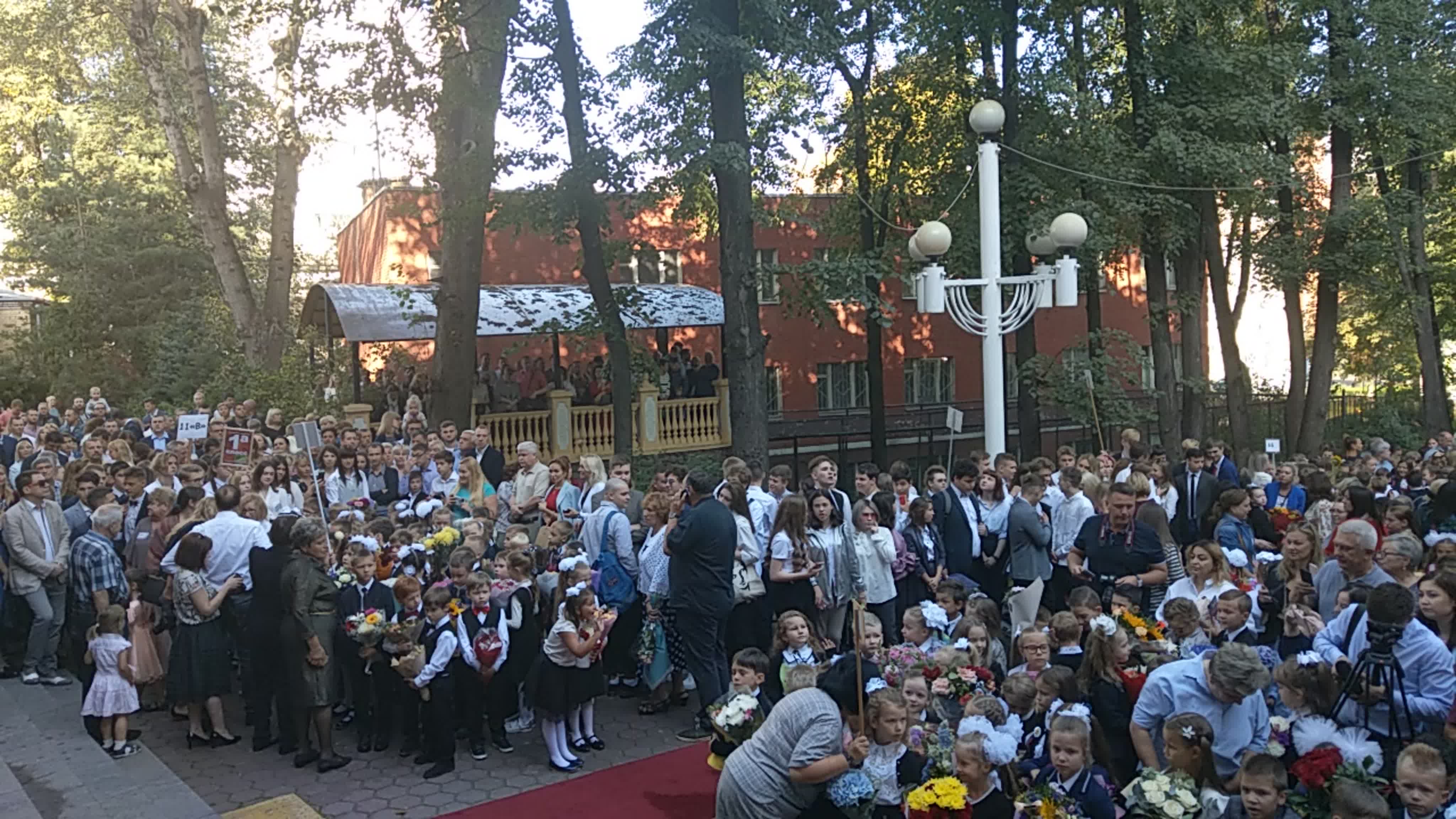 1 сентября 2019, Алёнка в 1 класс