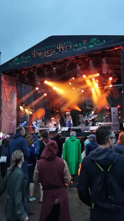 2023-07-28 - ФФ день 1 - пятница - Обними кита