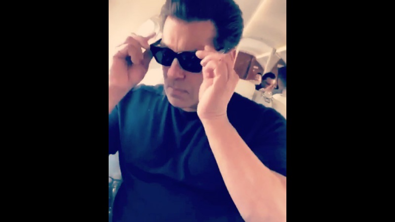 MET SALMAN KHAN AT DABANNG THE TOUR NEW DELHI IN JLN STADIUM FULL SHOW