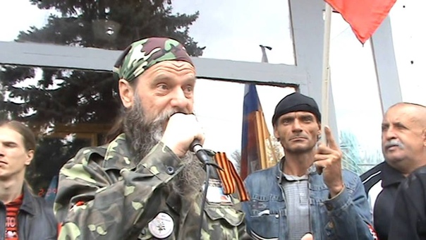 Народный Сход возле Горисполкома 5 мая 2014 года