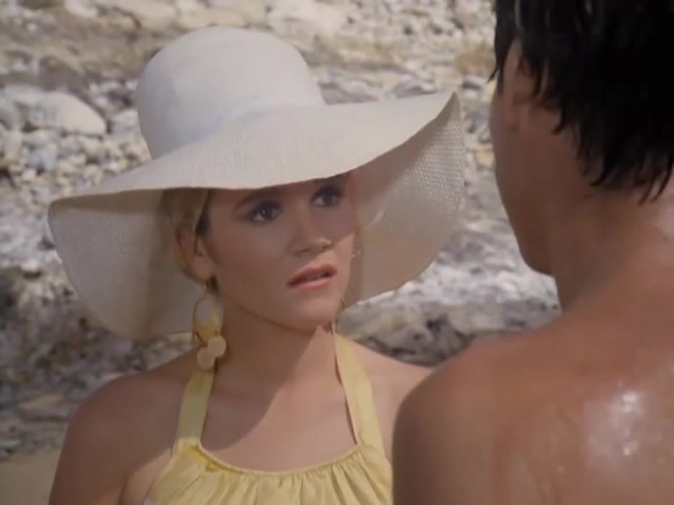 «Поющие в терновнике» (1983)