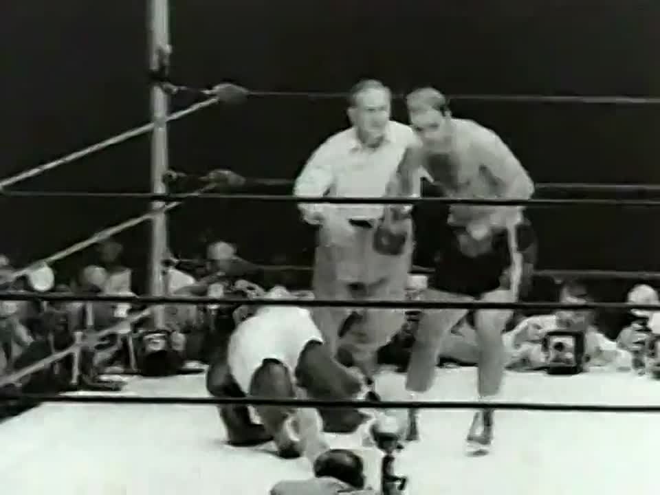 ★ Ezzard Charles ★