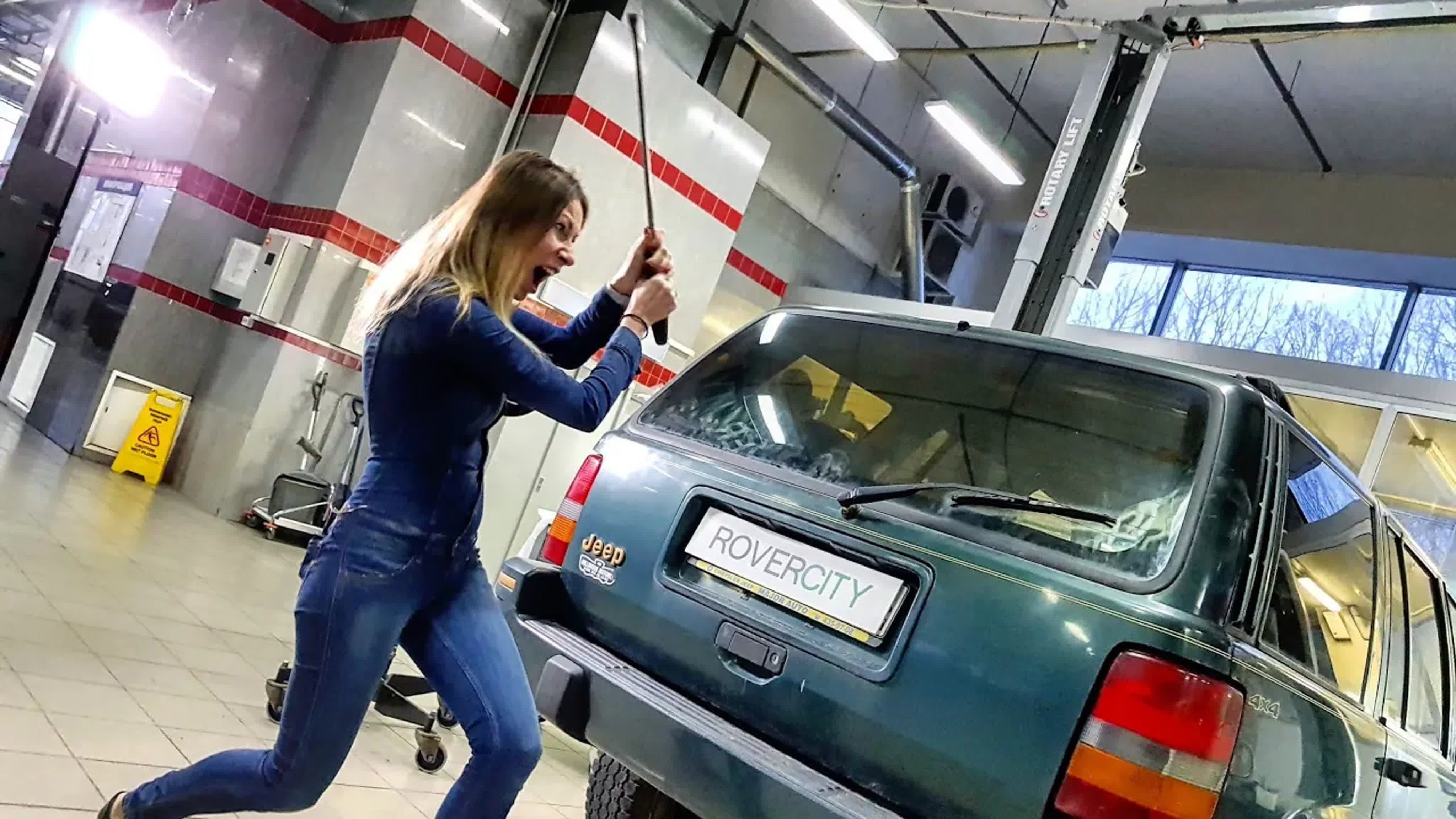 Внедорожники и кроссоверы